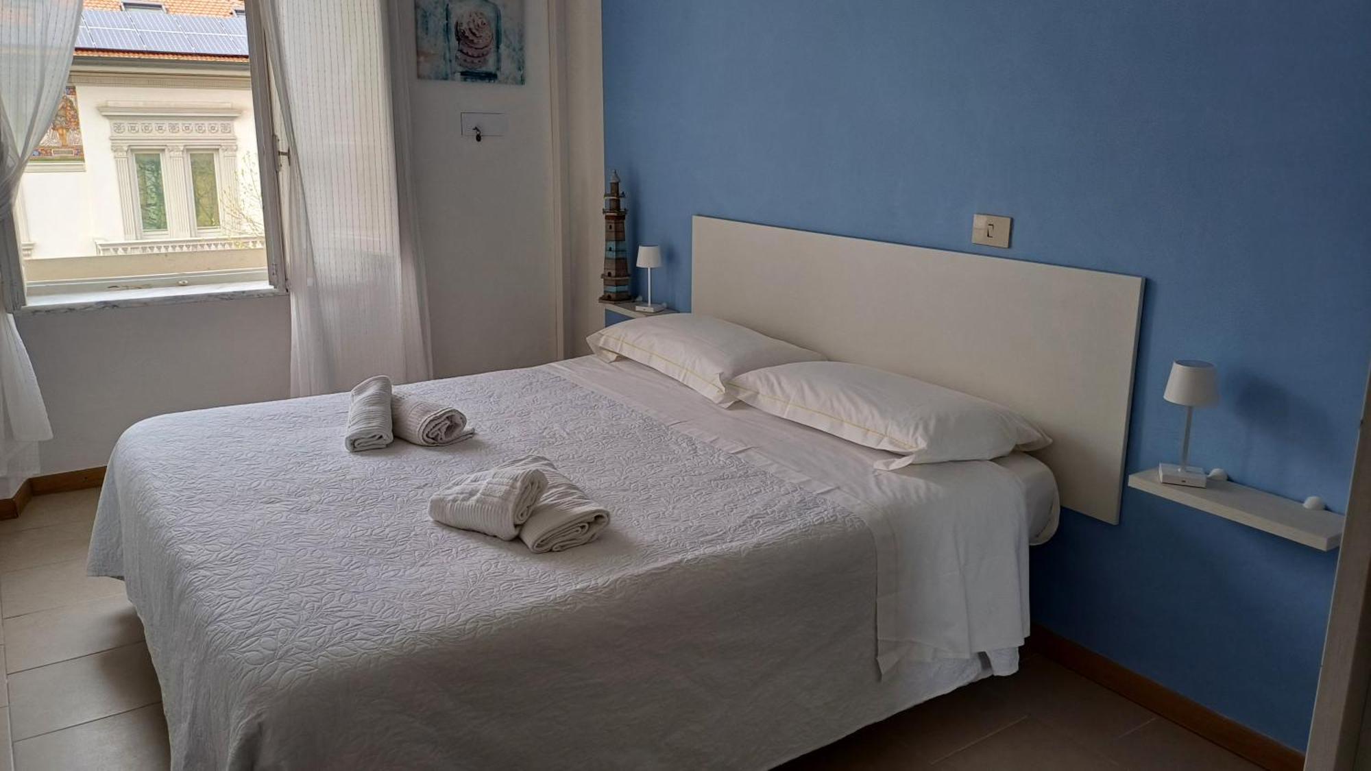 Hotel Canarco Viareggio Exterior photo